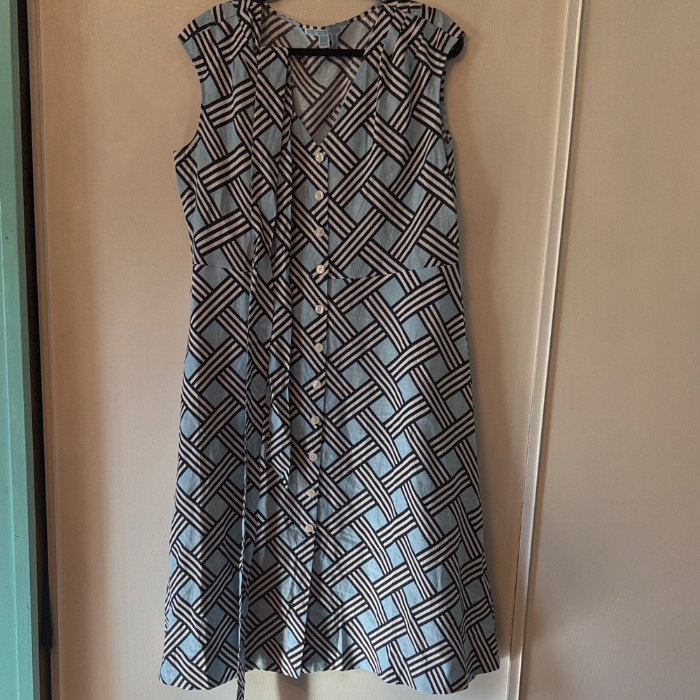 Draper James Sleeveless Geometric Pattern Dress with pockets!! Brand new!